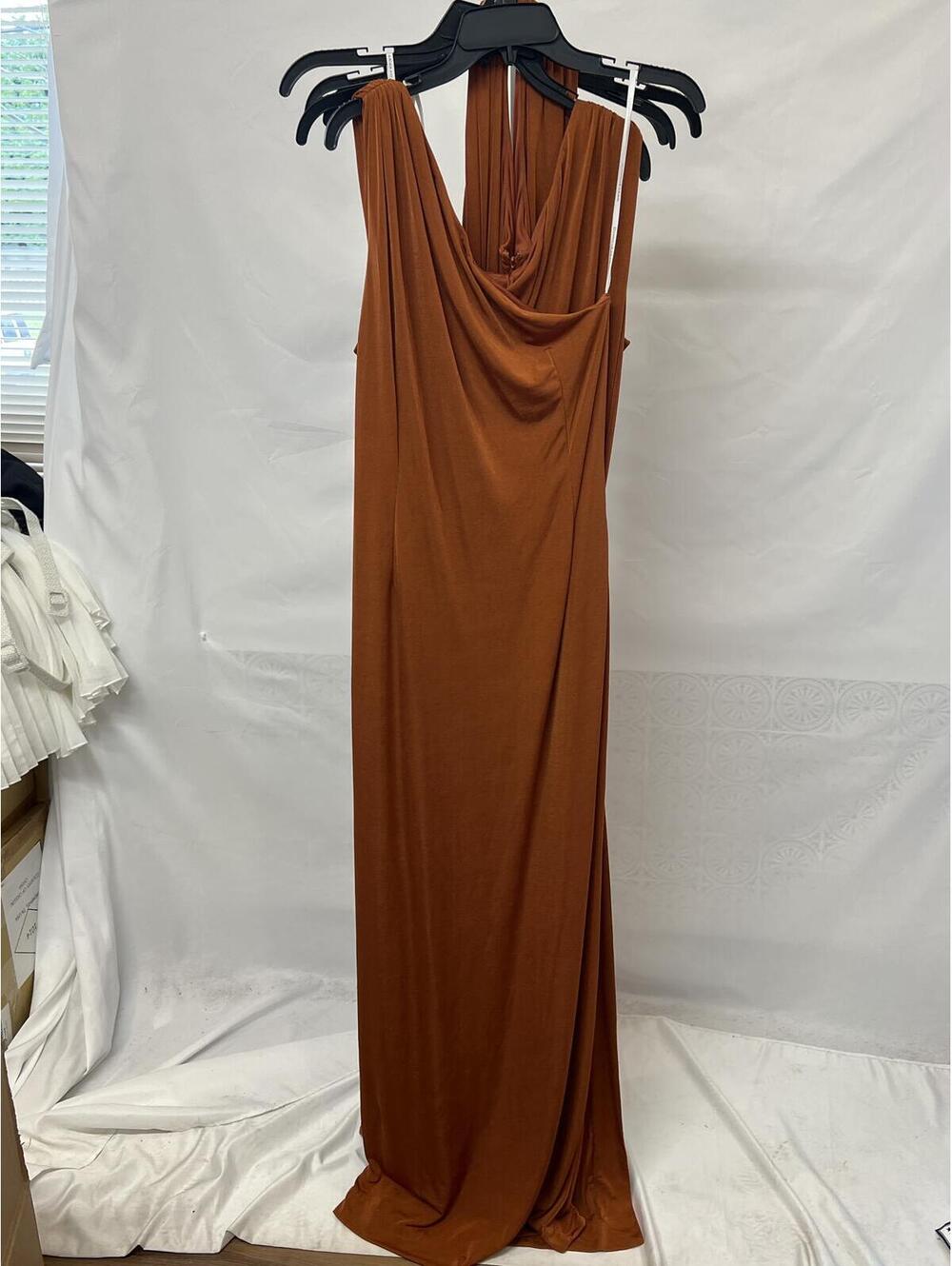 Donna Karan New York Women's Asymmetric Slinky-Knit Gown - Picture 5 of 8